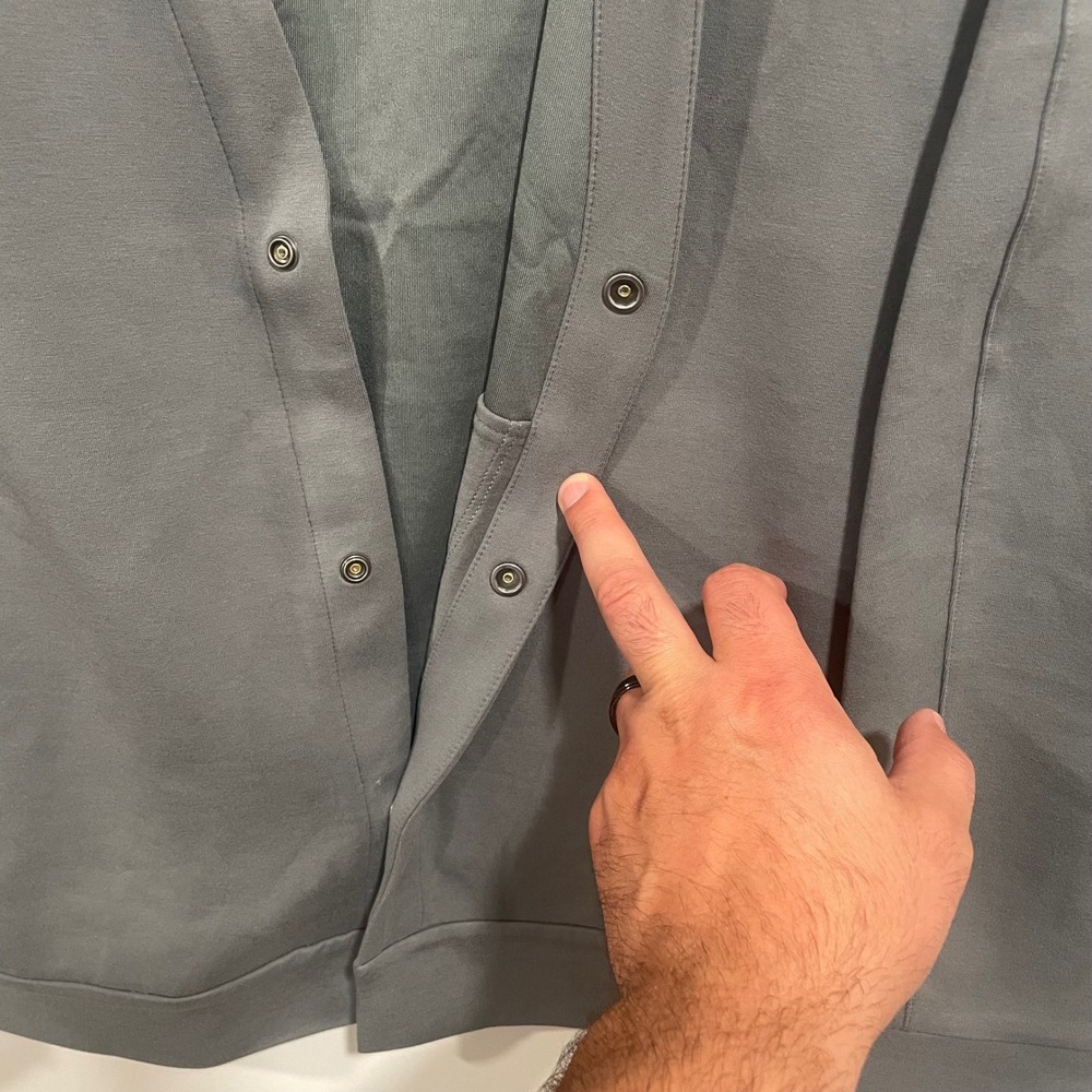 Nike 24.7 Impossibly Soft Cardigan Mens Large Grey HQ6948-084 Loose Fit NWT $125 - Picture 4 of 10